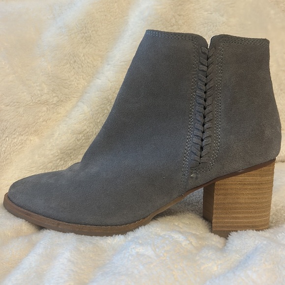 Blondo waterproof booties, size 9 color gray - Picture 5 of 10